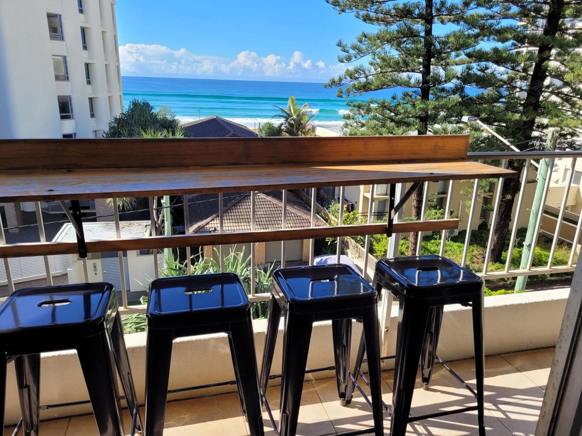 Surfers Chalet Gold Coast Exterior photo