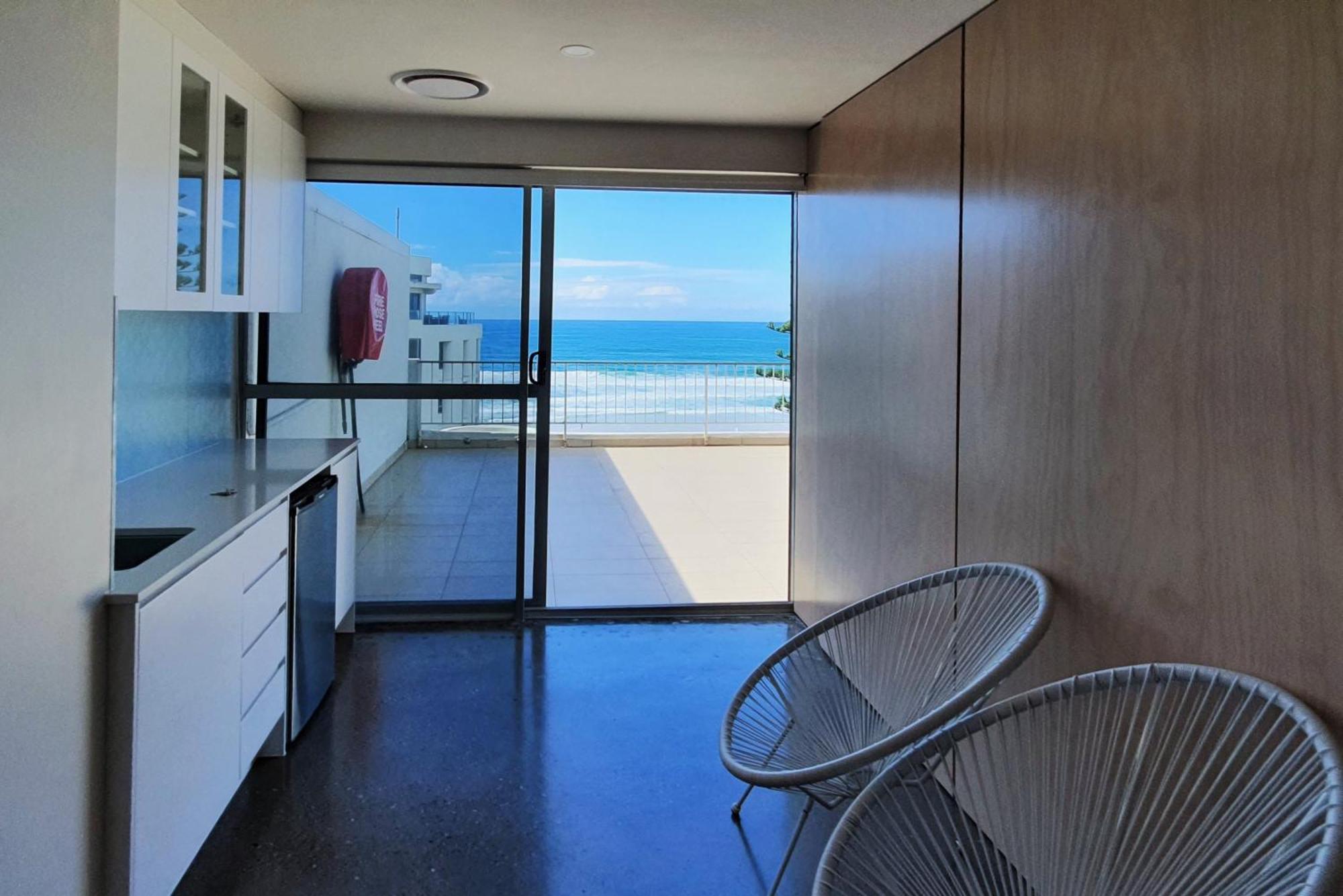 Surfers Chalet Gold Coast Exterior photo