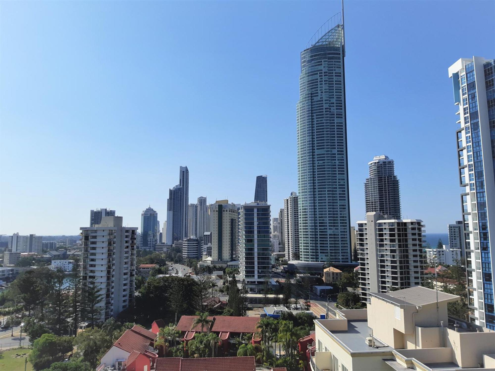 Surfers Chalet Gold Coast Room photo